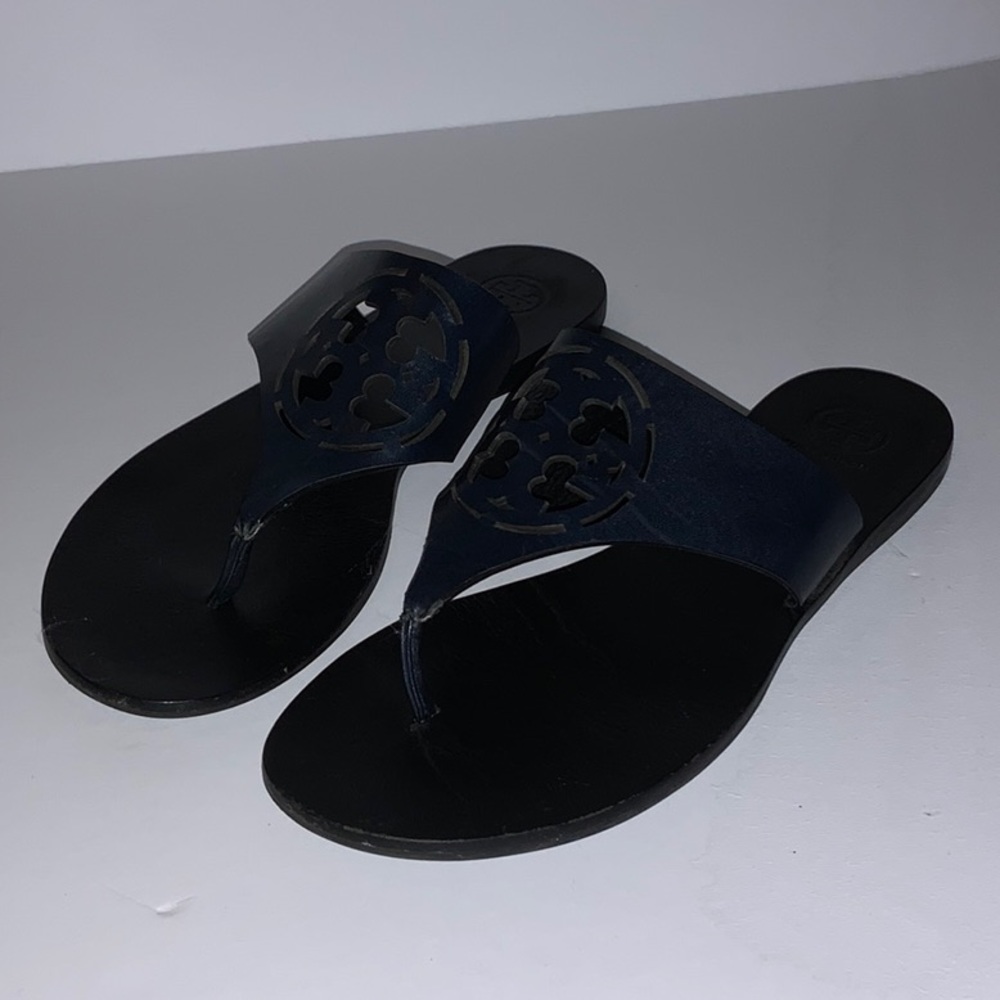 TORY BURCH BLUE THONG SANDALS SZ 8.5